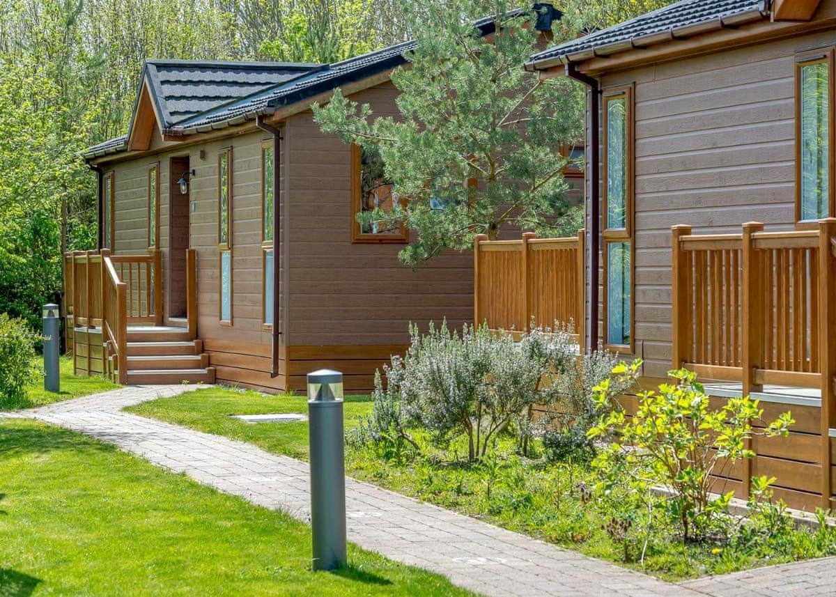 Canterbury Reach Lodge Retreat Petham Exterior photo